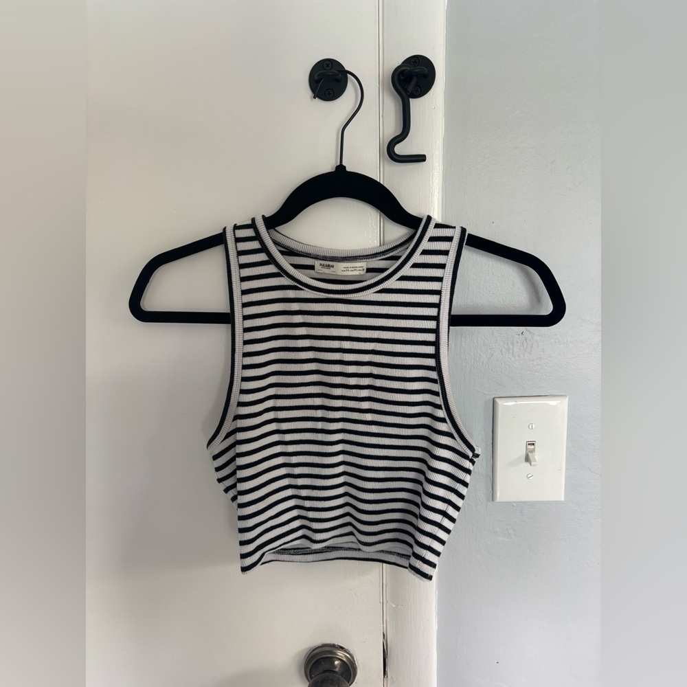 black and white striped crop tank top